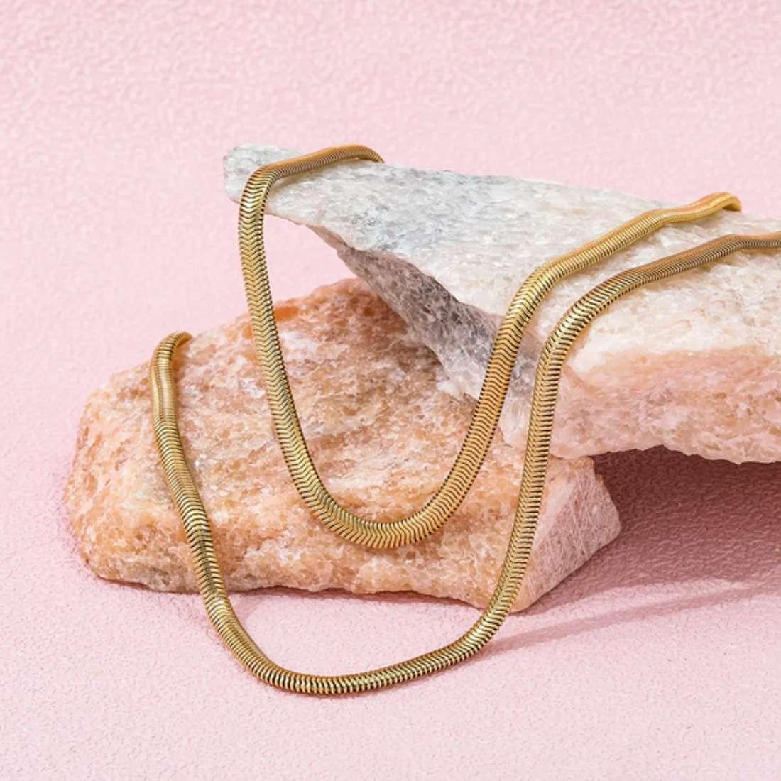 The Gold Herringbone Chain Necklace for men|boys online under 1000