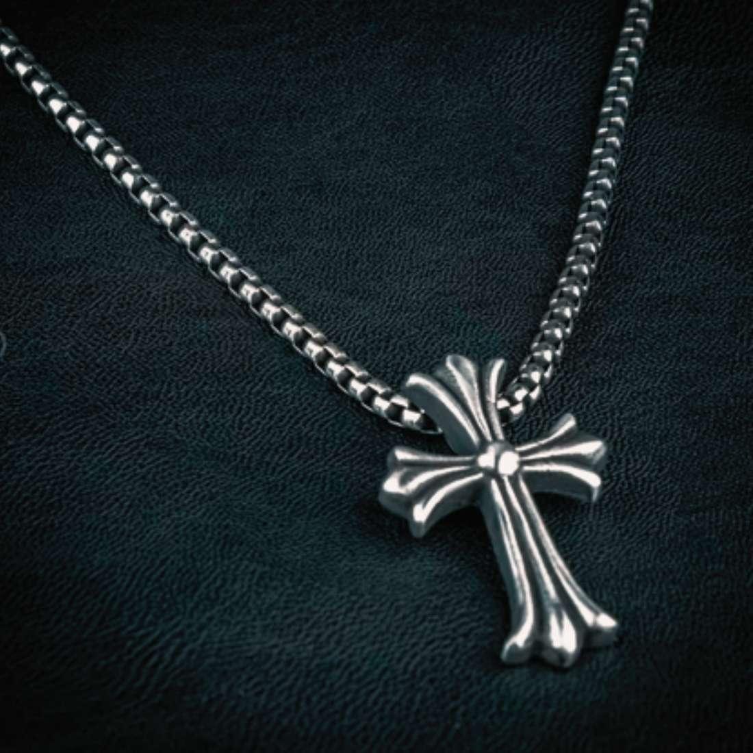 Antique Silver Cross Pendant Necklace